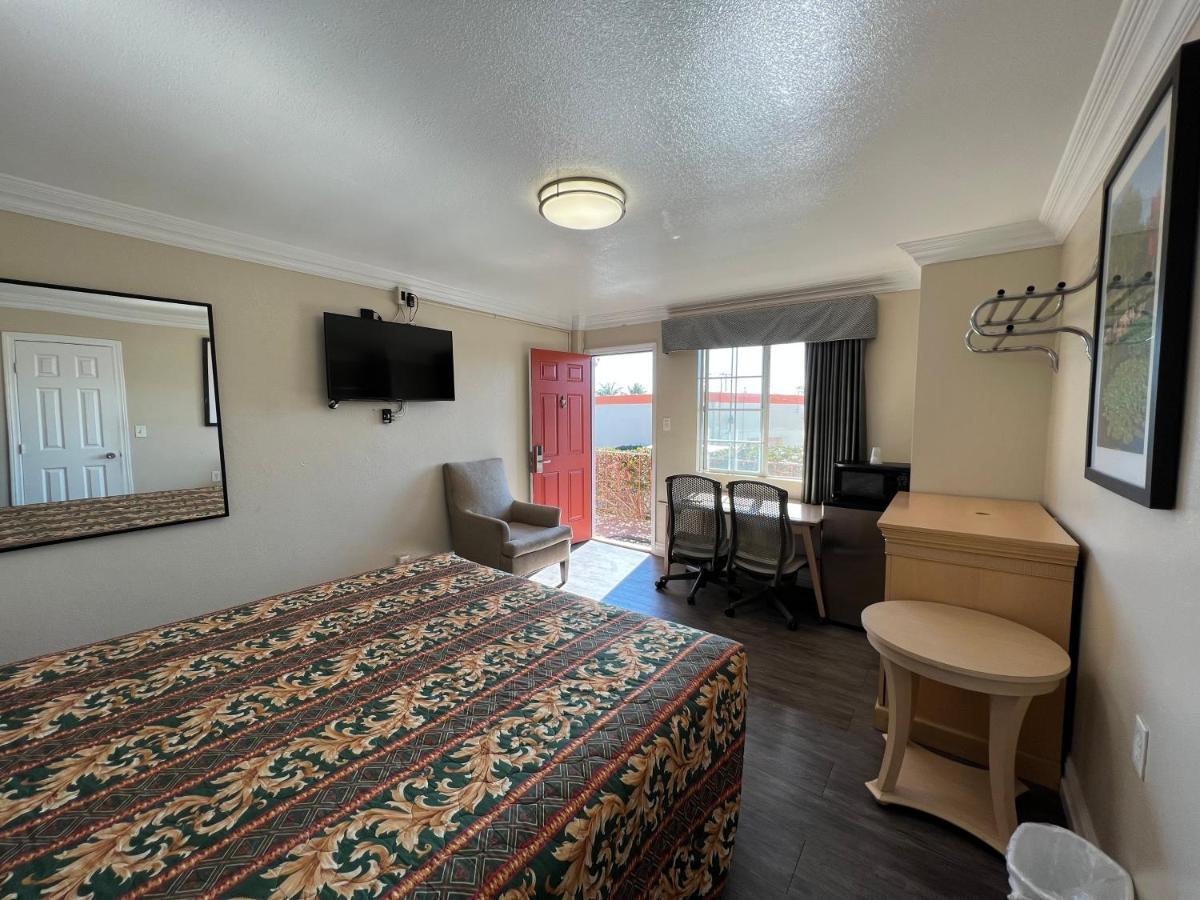 Flamingo Motel Oxnard Kültér fotó